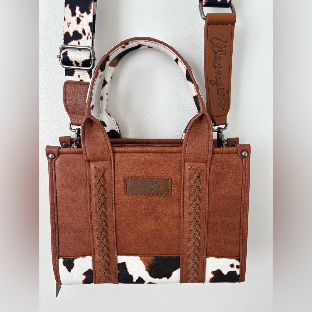 Wrangler Cow Print Crossbody Small Tote - NWT - Picture 3 of 8